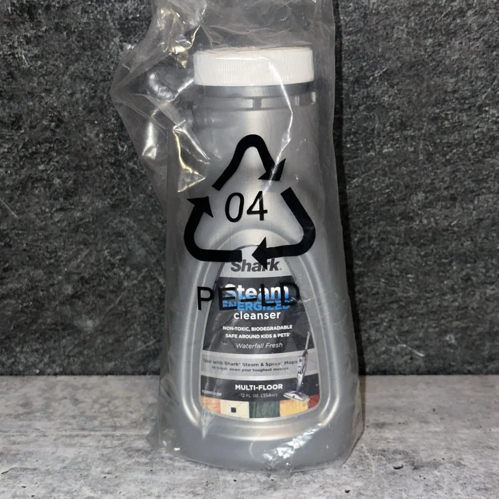 Shark Steam Energized Cleanser Multi-Floor Waterfall Fresh 2 Oz